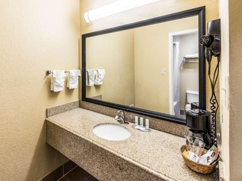 Quality Inn image