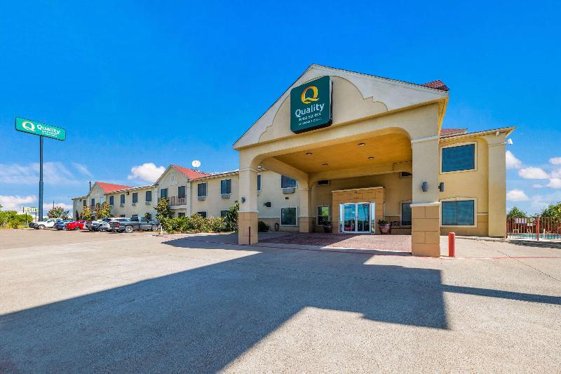 Quality Inn & Suites Terrell image