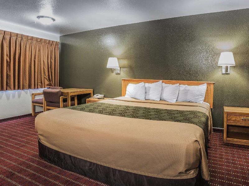 Rodeway Inn Hurricane - Zion National Park Area image