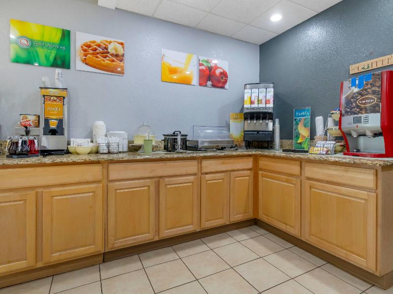 Quality Inn Mauston I-90 image