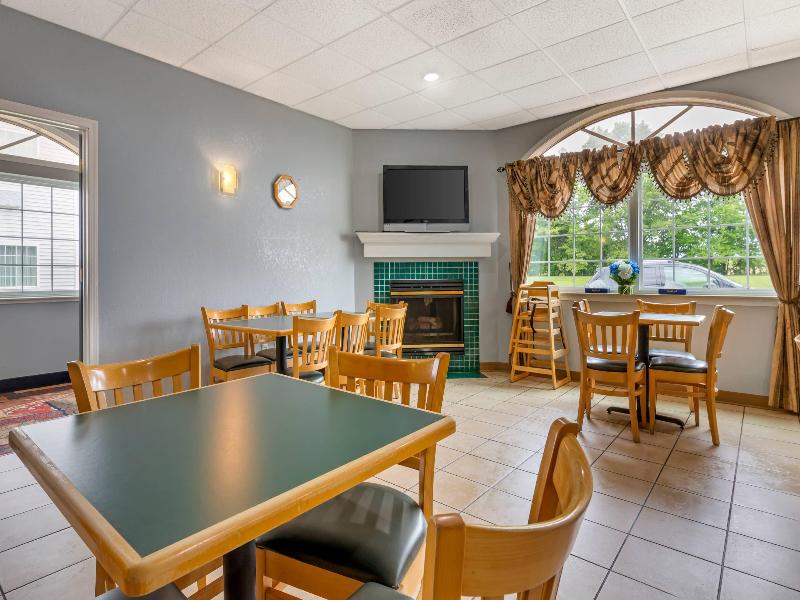 Quality Inn Mauston I-90 image