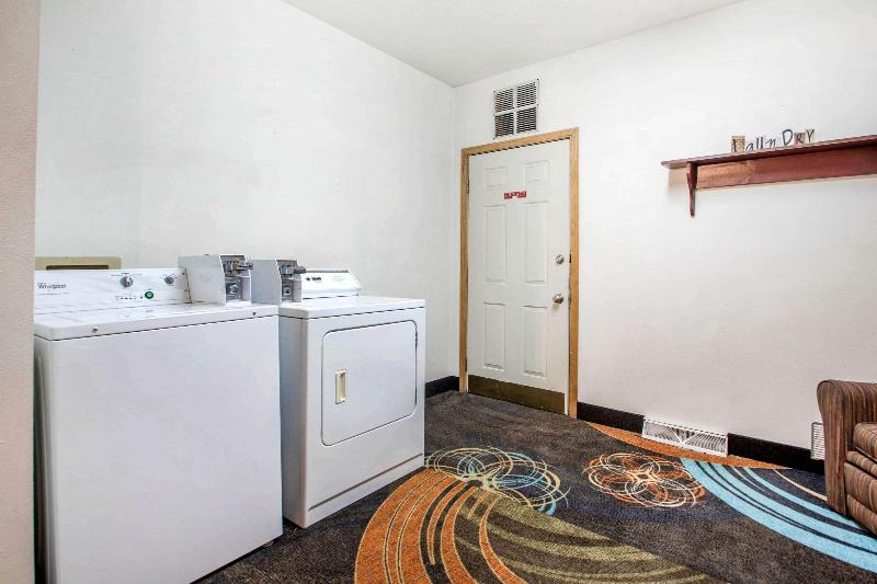 Clarion Pointe Tomah image