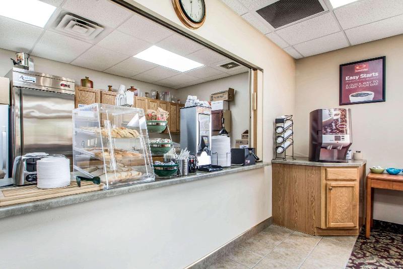 Clarion Pointe Tomah image
