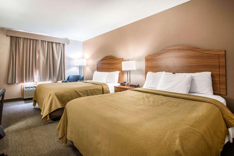 Clarion Pointe Tomah image