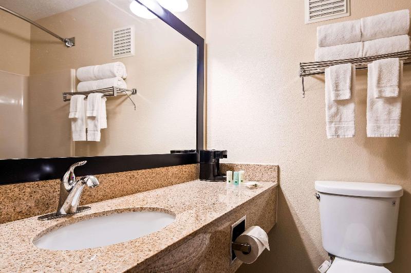 Quality Inn Tomah HAB