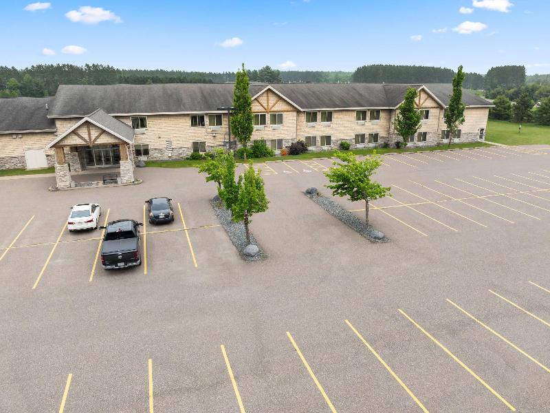 Rodeway Inn & Suites Tomahawk image