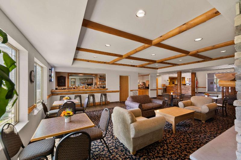 Rodeway Inn & Suites Tomahawk image