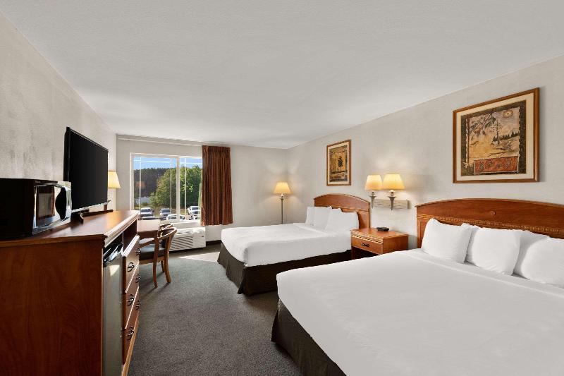 Rodeway Inn & Suites Tomahawk image