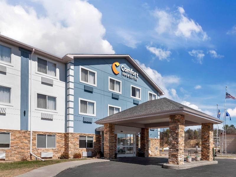 Quality Inn & SUI Wisconsin Dells DWNTN-Waterparks image