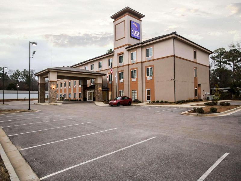 Sleep Inn & Suites Marion image