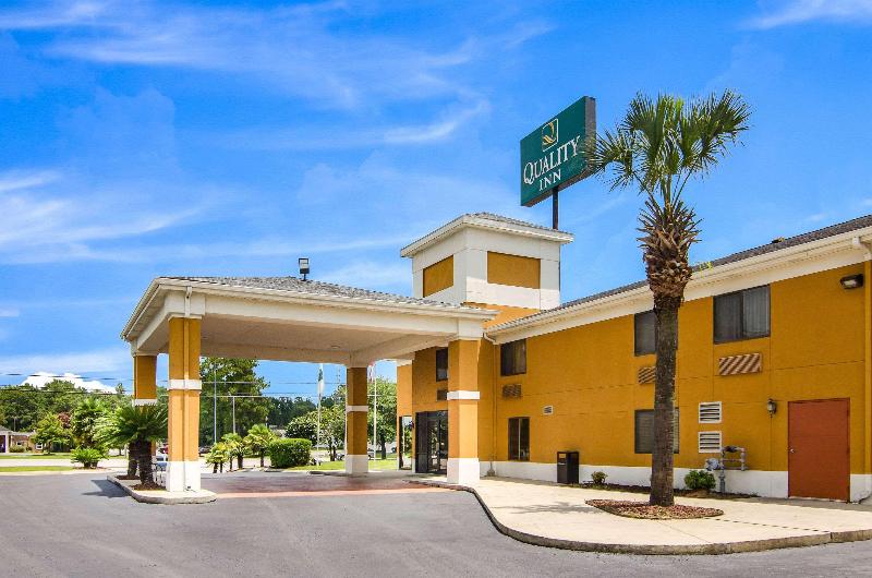 Quality Inn Near University Of Mobile image