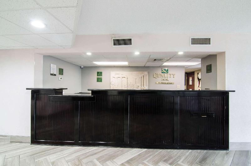 Quality Inn Near University Of Mobile image