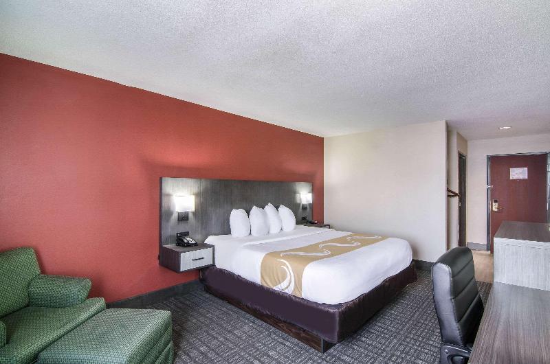 Quality Inn Near University Of Mobile image