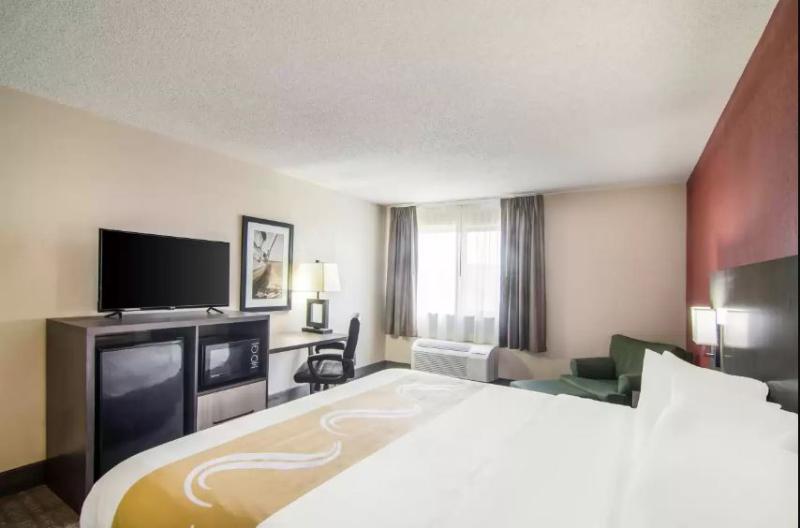 Quality Inn Near University Of Mobile image