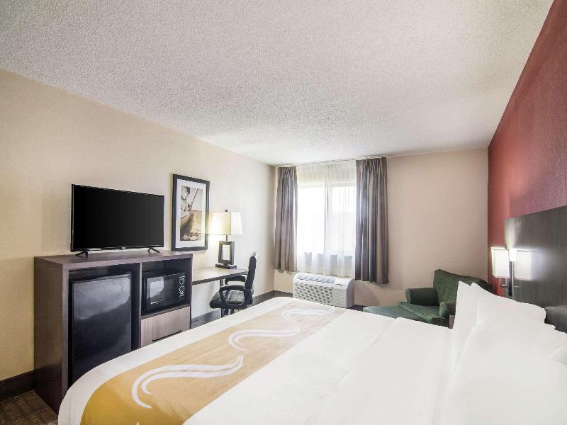Quality Inn Near University Of Mobile image