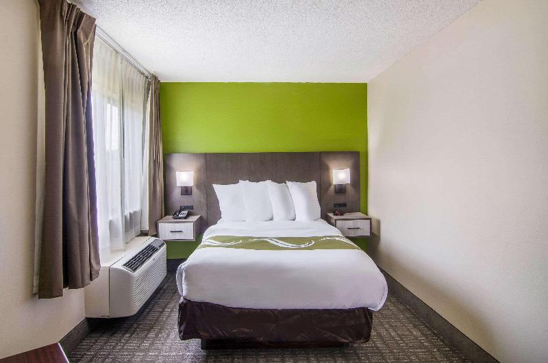 Quality Inn Near University Of Mobile image