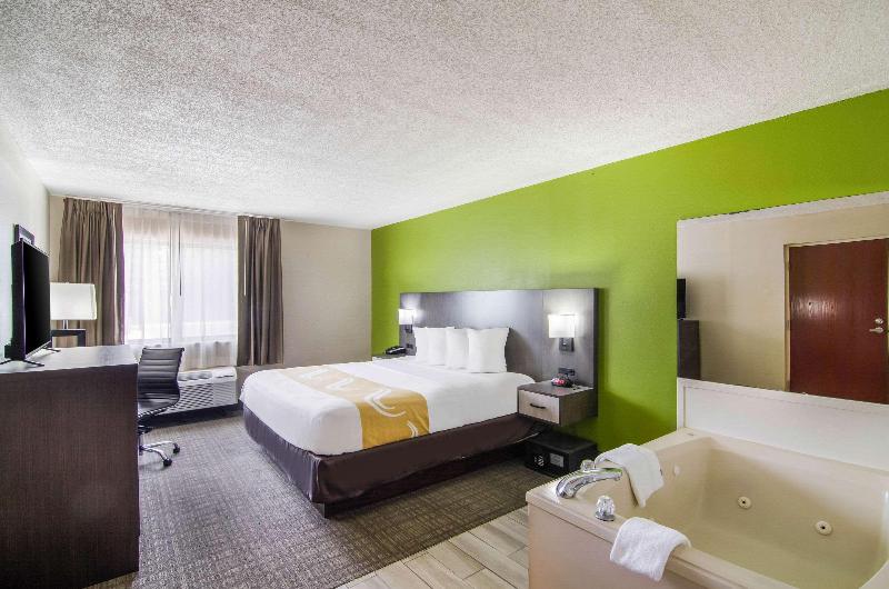 Quality Inn Near University Of Mobile image