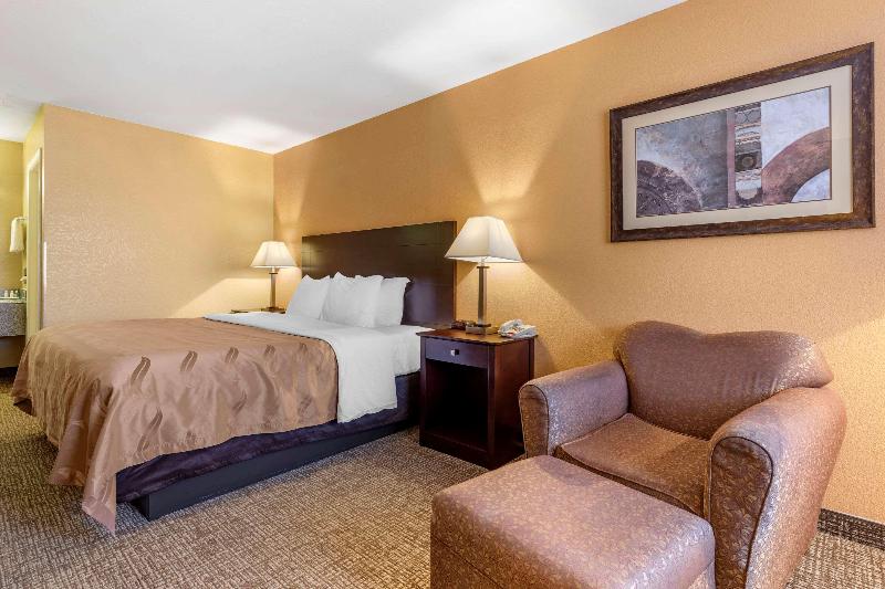 Quality Inn Russellville Area image