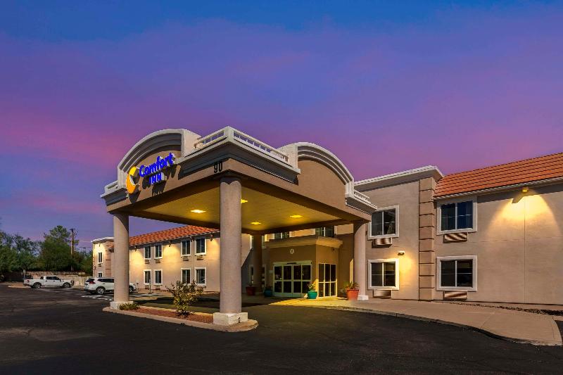 Comfort Inn Green Valley I-19 image