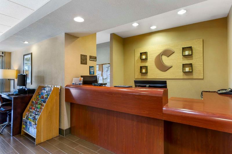 Comfort Inn Green Valley I-19 image
