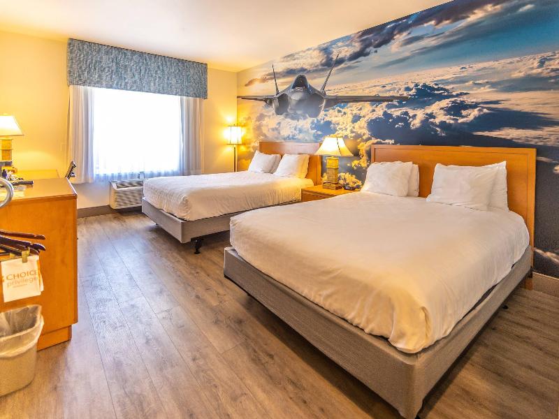 Comfort Inn Hanford Lemoore image
