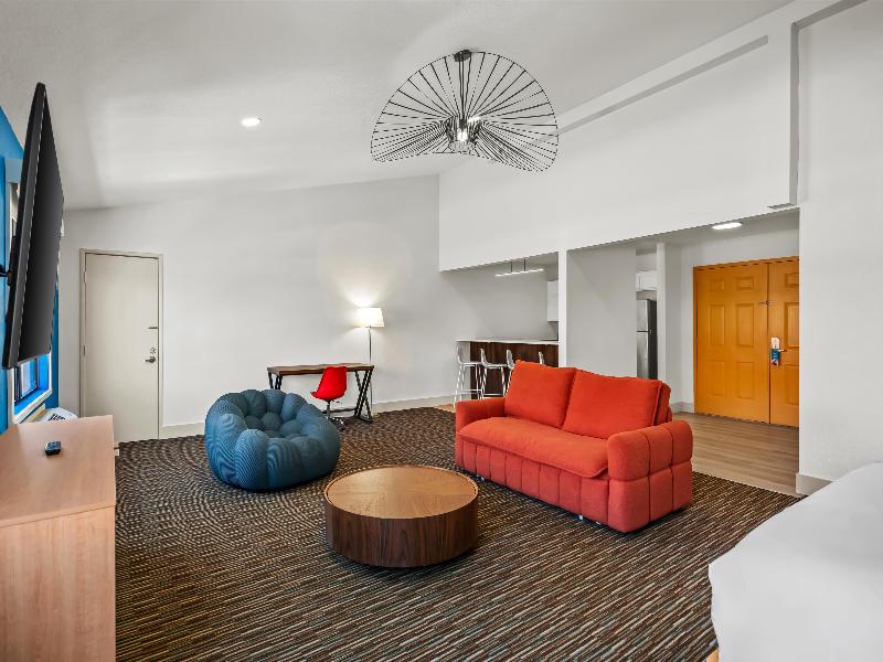 Signature Inn Indio I-10 Coachella Valley image
