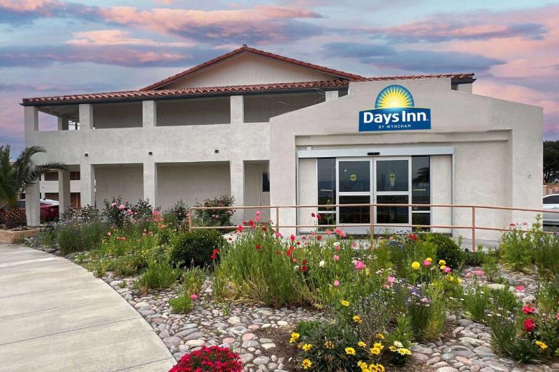 Days Inn Ridgecrest Near China Lake Naval Station image