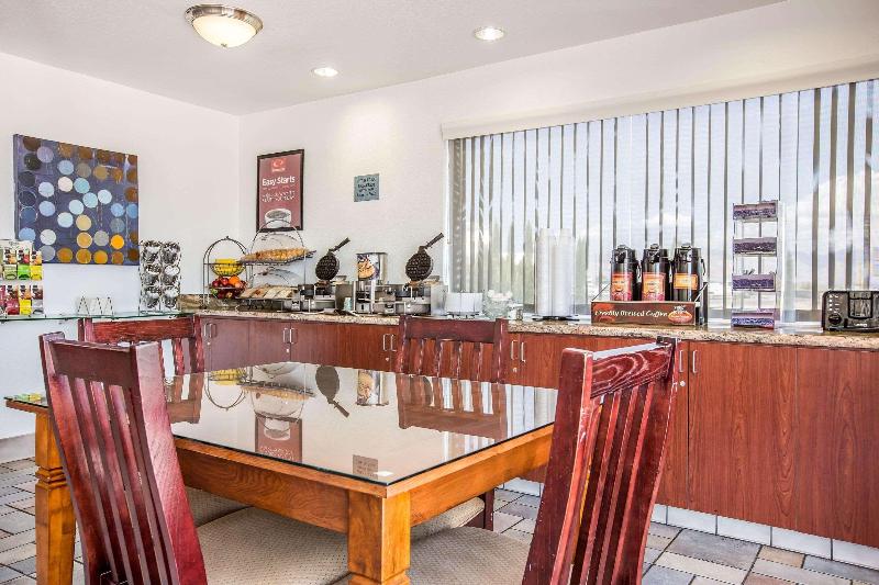 Days Inn Ridgecrest Near China Lake Naval Station image
