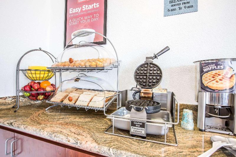 Days Inn Ridgecrest Near China Lake Naval Station image
