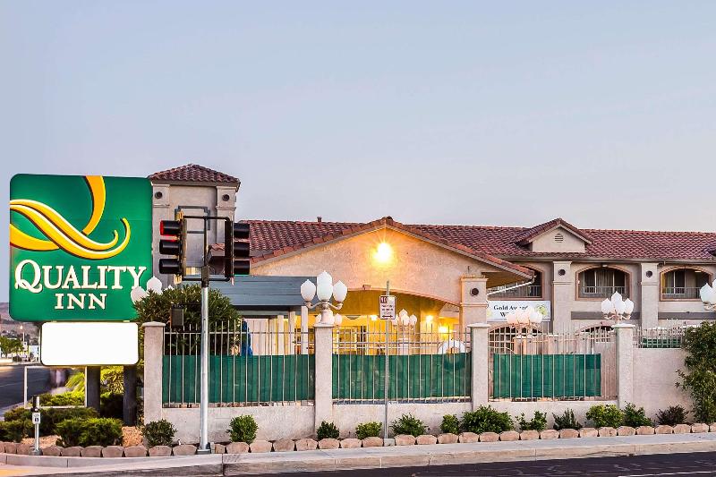Quality Inn Near China Lake Naval Station image