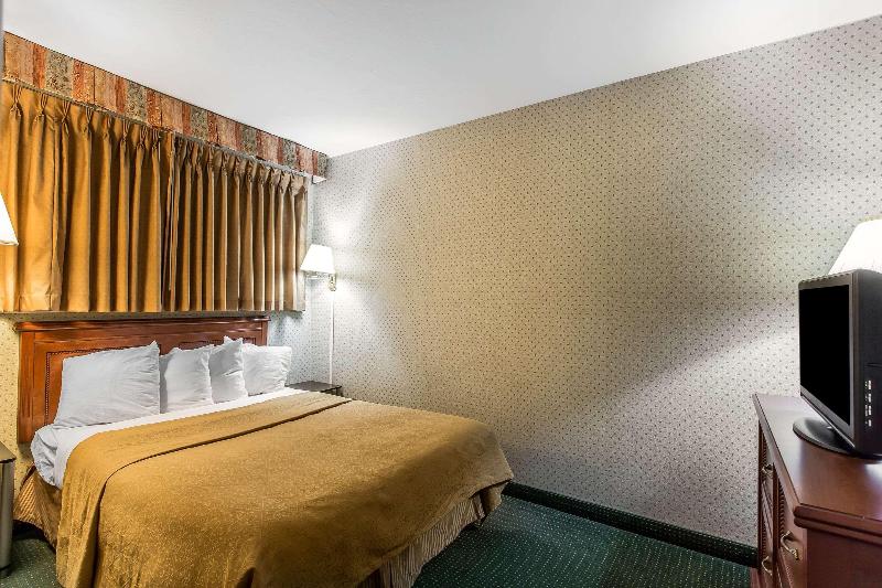 Quality Inn Near China Lake Naval Station image
