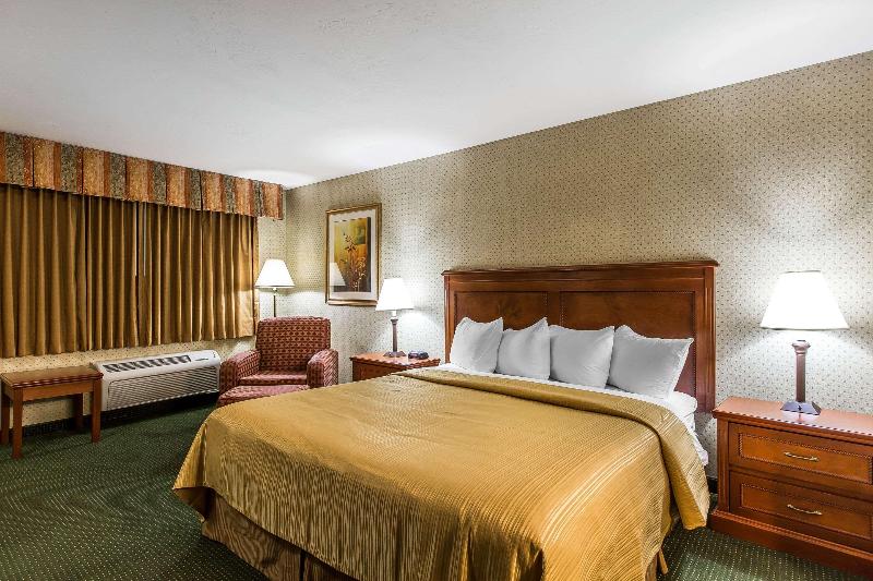 Quality Inn Near China Lake Naval Station image