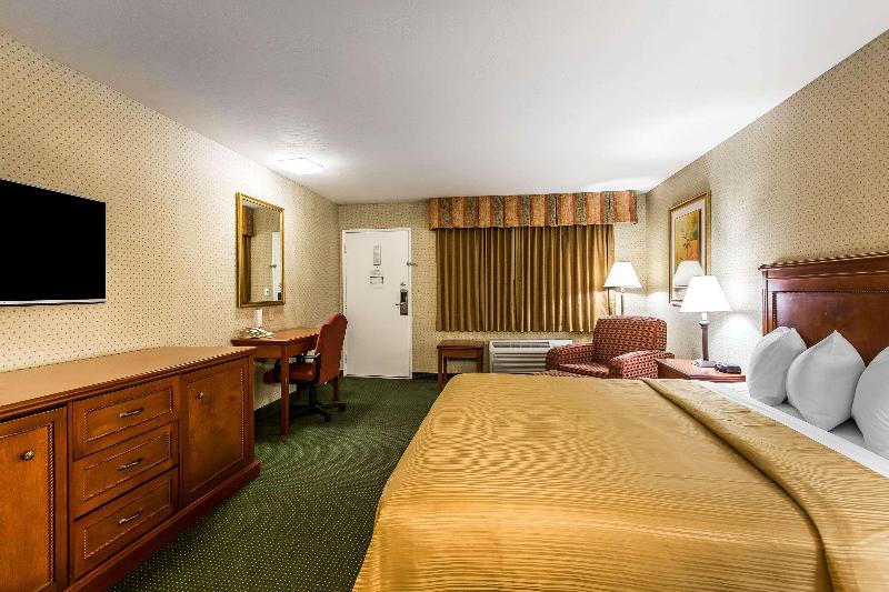 Quality Inn Near China Lake Naval Station image