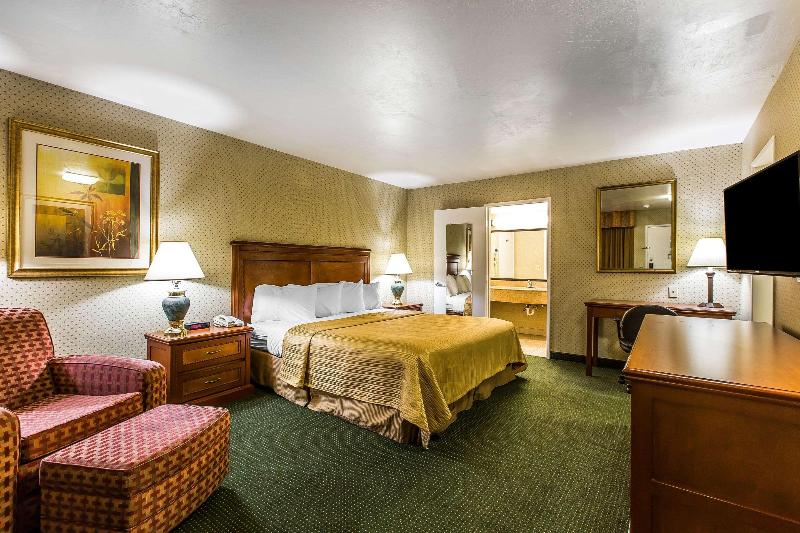 Quality Inn Near China Lake Naval Station image