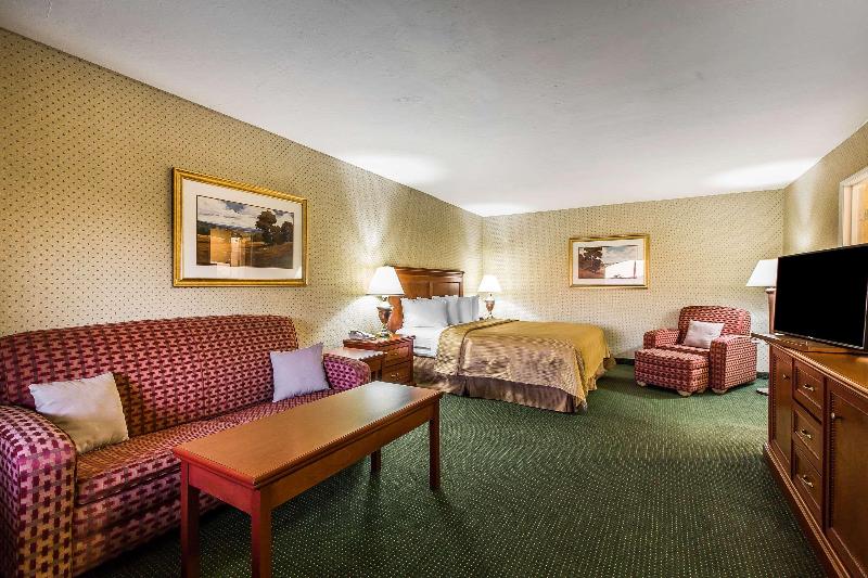 Quality Inn Near China Lake Naval Station image