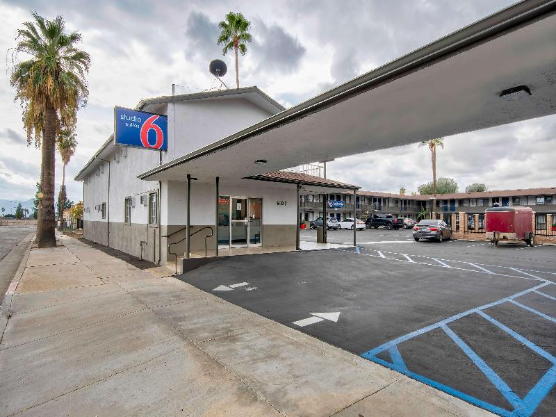 Rodeway Inn San Bernardino image