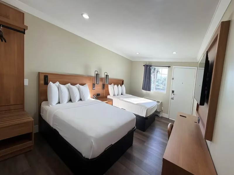 Rodeway Inn San Diego image