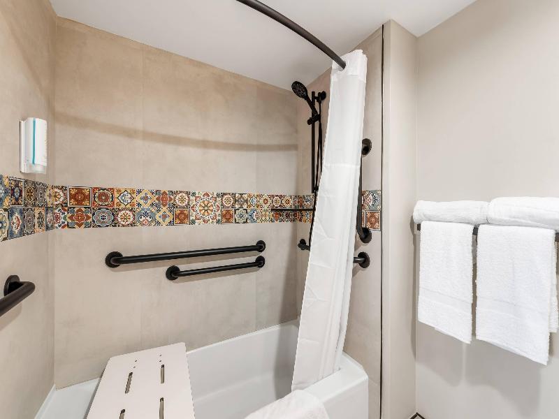 Rodeway Inn San Diego image