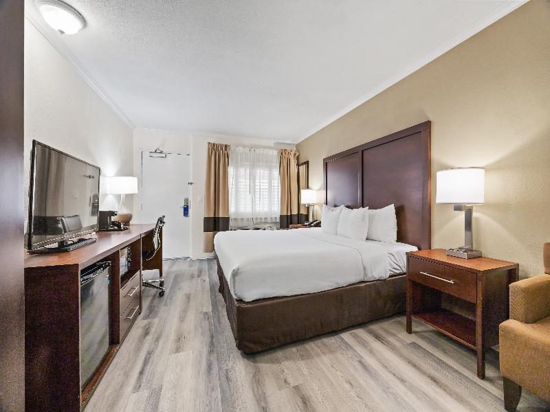 Comfort Inn Santa Cruz image