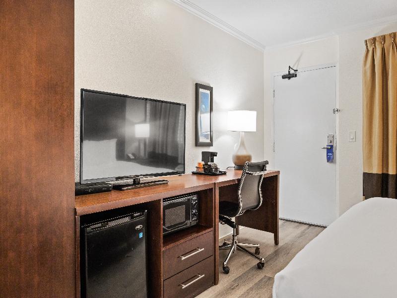 Comfort Inn Santa Cruz image