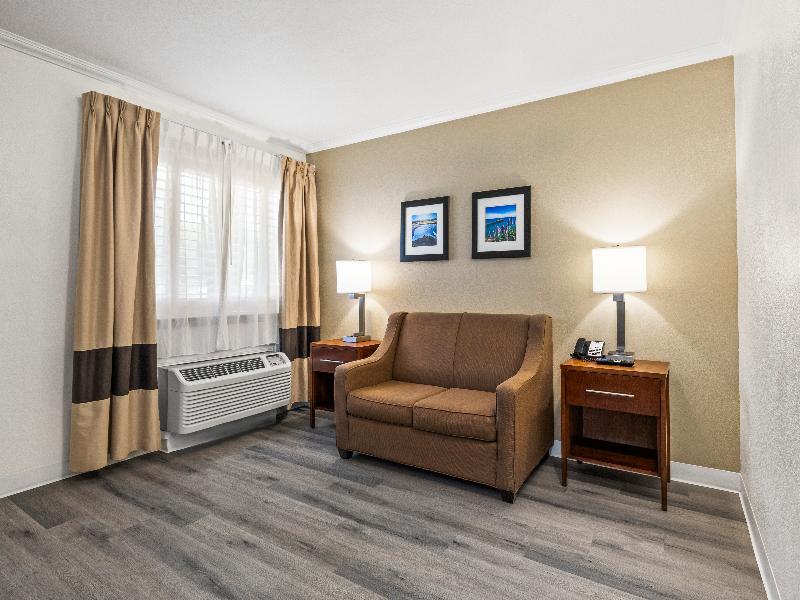 Comfort Inn Santa Cruz image