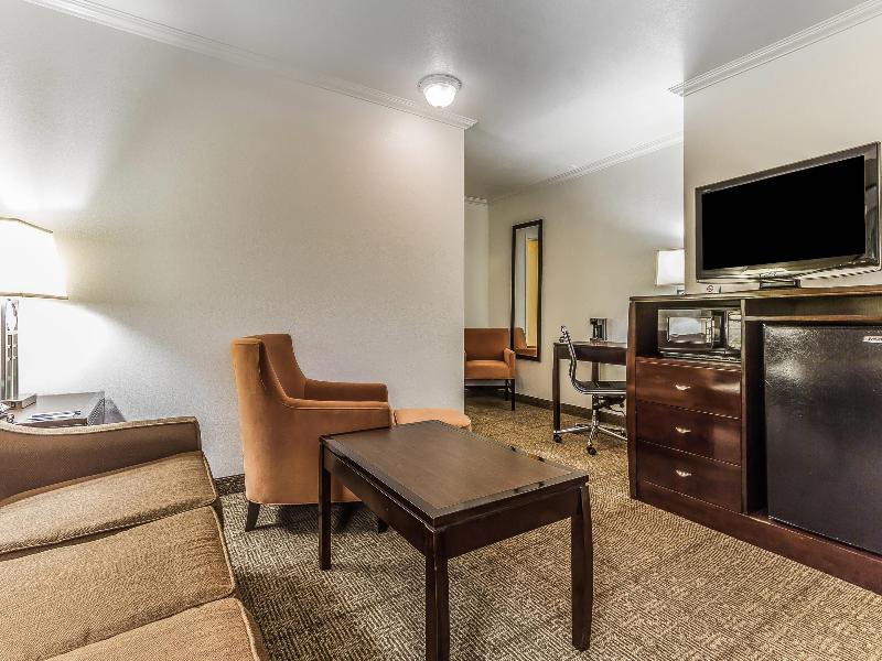 Comfort Inn Santa Cruz image