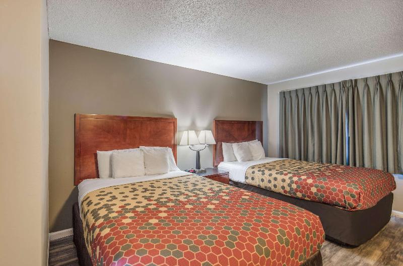 Econo Lodge Inn & Suites image