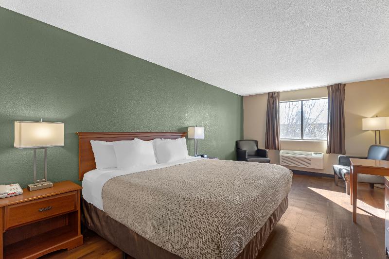 Econo Lodge Longmont Area image