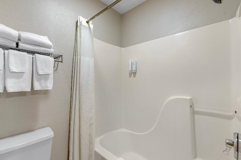 Econo Lodge Longmont Area image