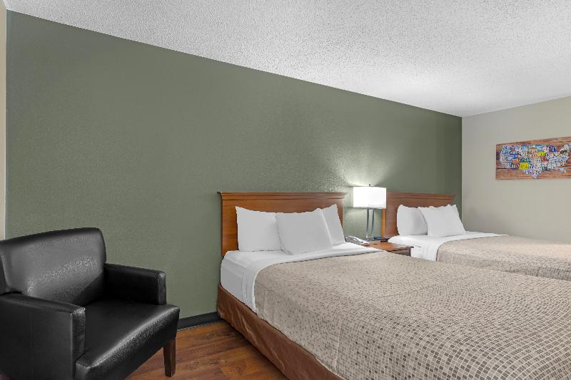 Econo Lodge Longmont Area image