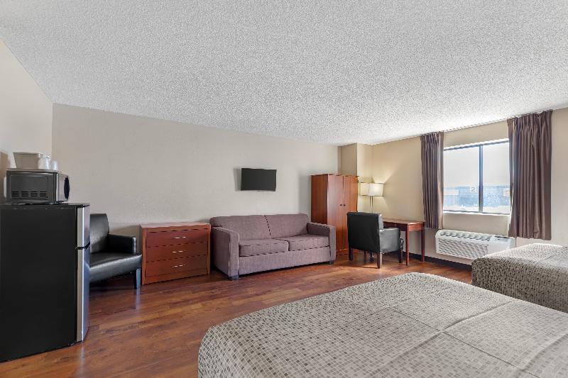 Econo Lodge Longmont Area image