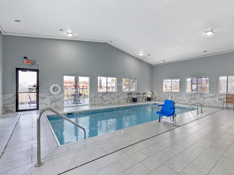 Best Western Montrose Inn image