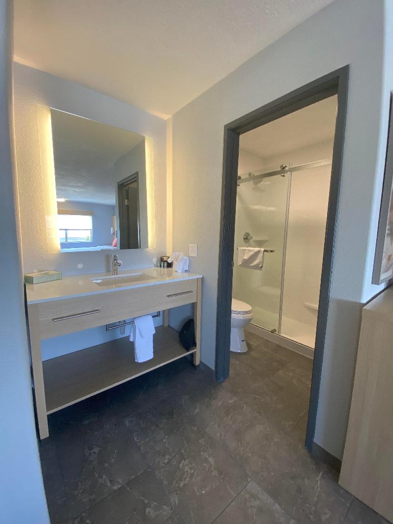 Best Western Montrose Inn — photo 15