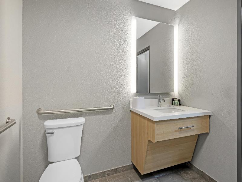 Best Western Montrose Inn image